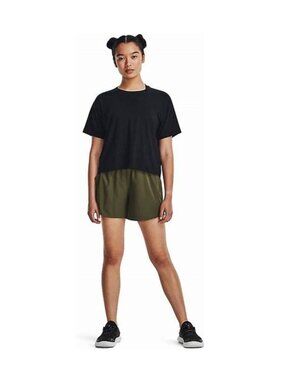 Under Armour NWT   X-LARGE Training Workout  Womens short sleeve  Loose